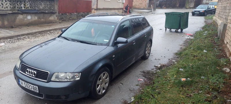 Audi A4 Комби , снимка 4 - Автомобили и джипове - 49261533