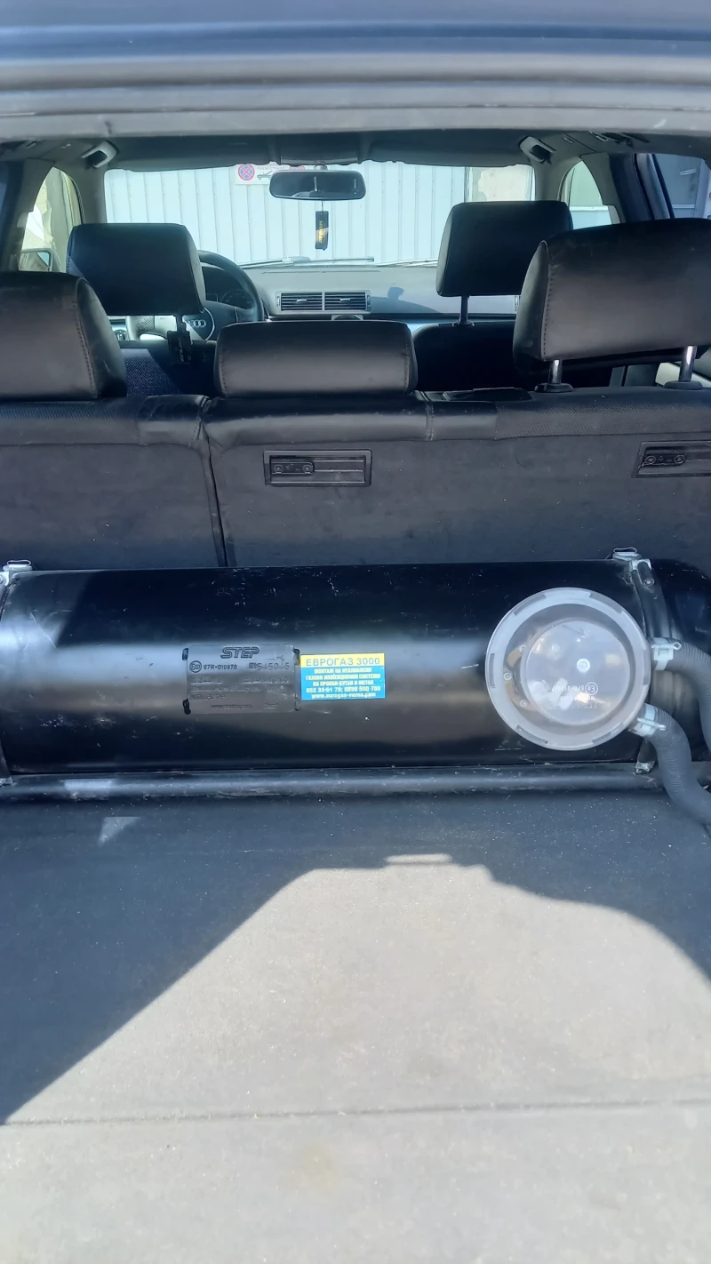 Audi A4, снимка 5 - Автомобили и джипове - 52281897