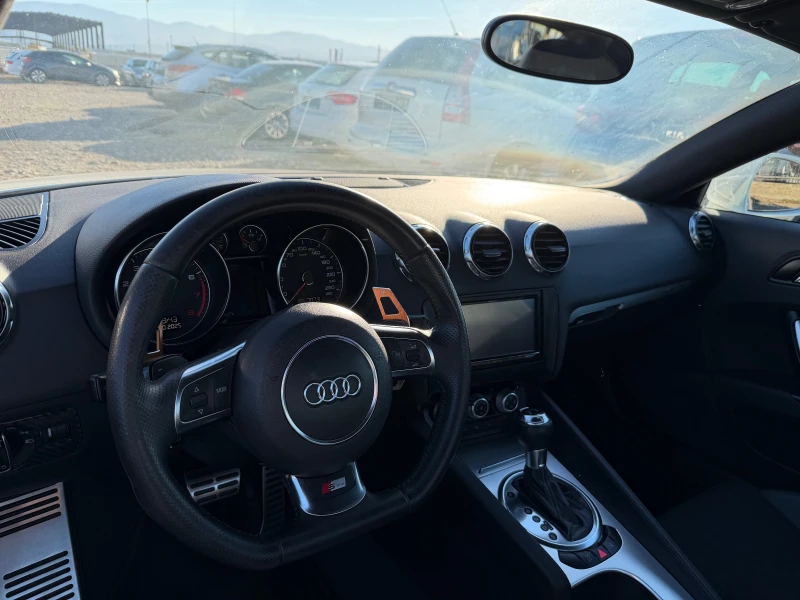 Audi Tt 2.0 TFSI QUATTRO, снимка 9 - Автомобили и джипове - 52401808