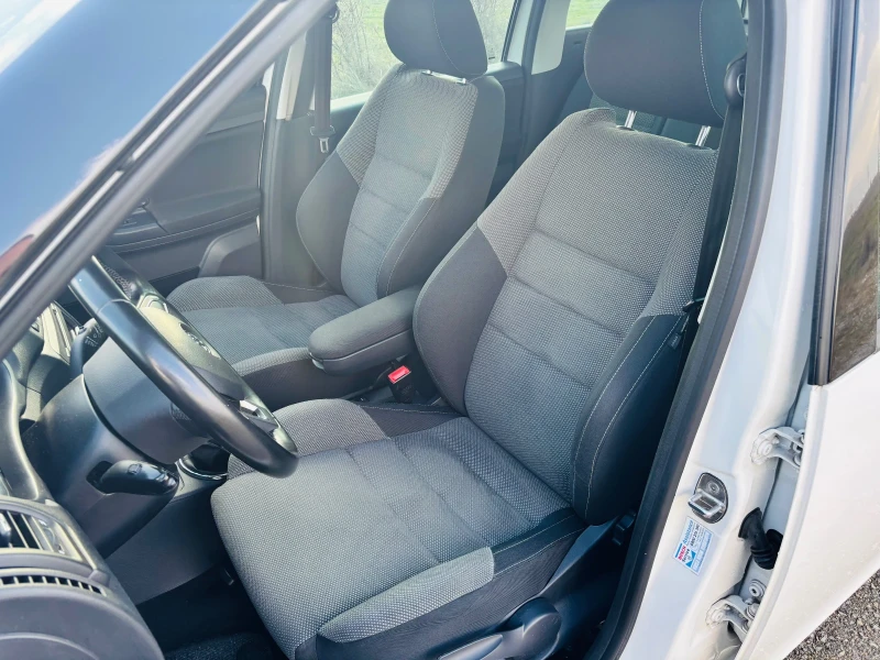 Skoda Roomster 1.6-105k.s, снимка 9 - Автомобили и джипове - 53013262