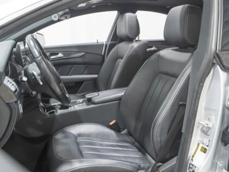 Mercedes-Benz CLS 400 На пружини/2016/М276/107к.км/всички екстри/карфакс, снимка 7 - Автомобили и джипове - 53592551