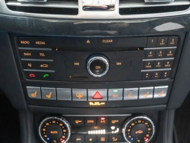 Mercedes-Benz CLS 400 На пружини/2016/М276/107к.км/всички екстри/карфакс, снимка 11 - Автомобили и джипове - 53592551