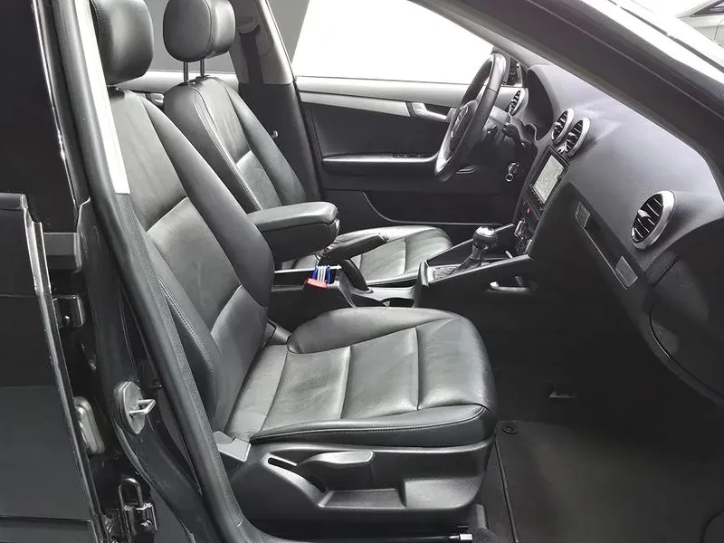 Audi A3 2.0 Tfsi Dynamic , снимка 10 - Автомобили и джипове - 54971458