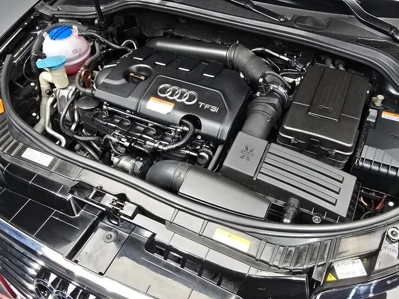 Audi A3 2.0 Tfsi Dynamic , снимка 6 - Автомобили и джипове - 54971458