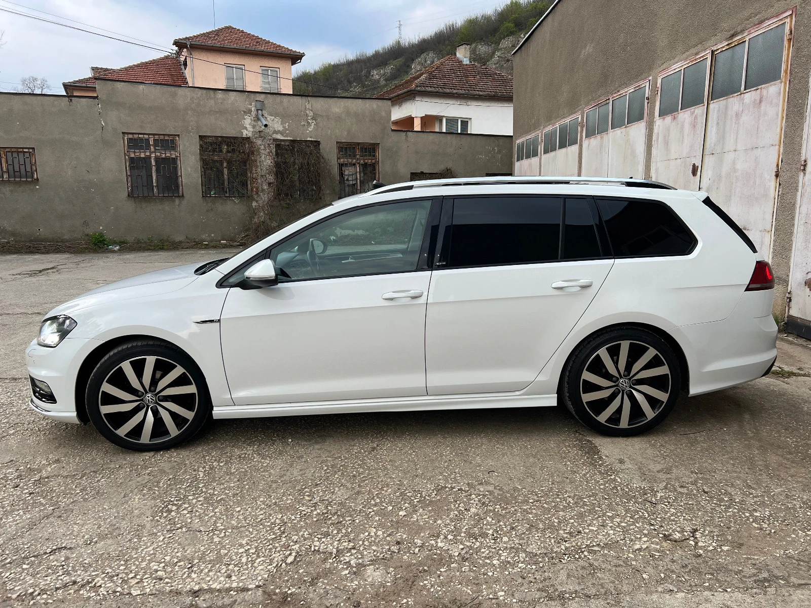 VW Golf Variant 7 R-Line ALL STAR - изображение 4