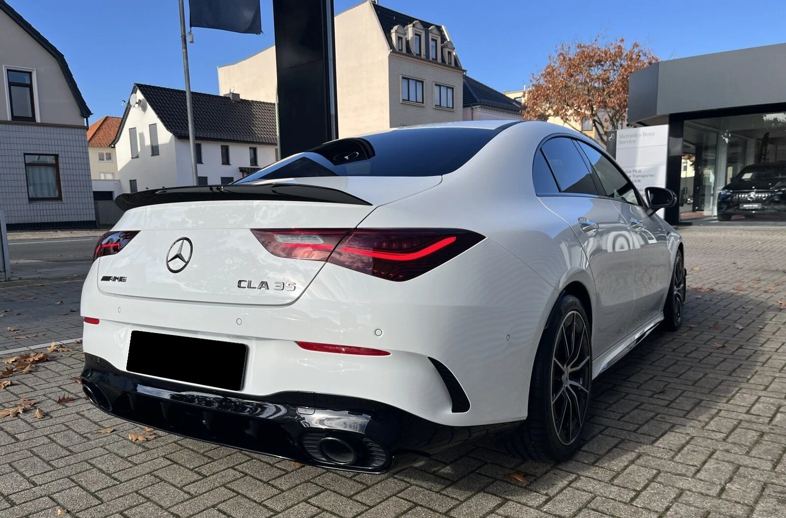 Mercedes-Benz CLA 35 AMG 4Matic = Premium Package= Гаранция - изображение 2