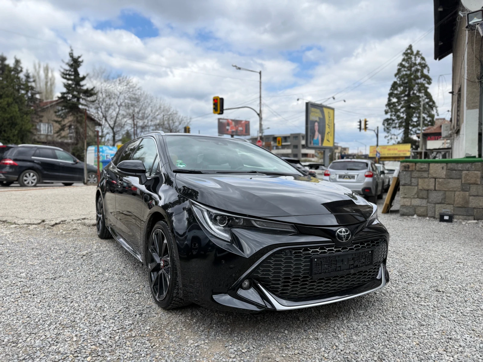 Toyota Corolla 2.0/184/ GR-sport - изображение 3