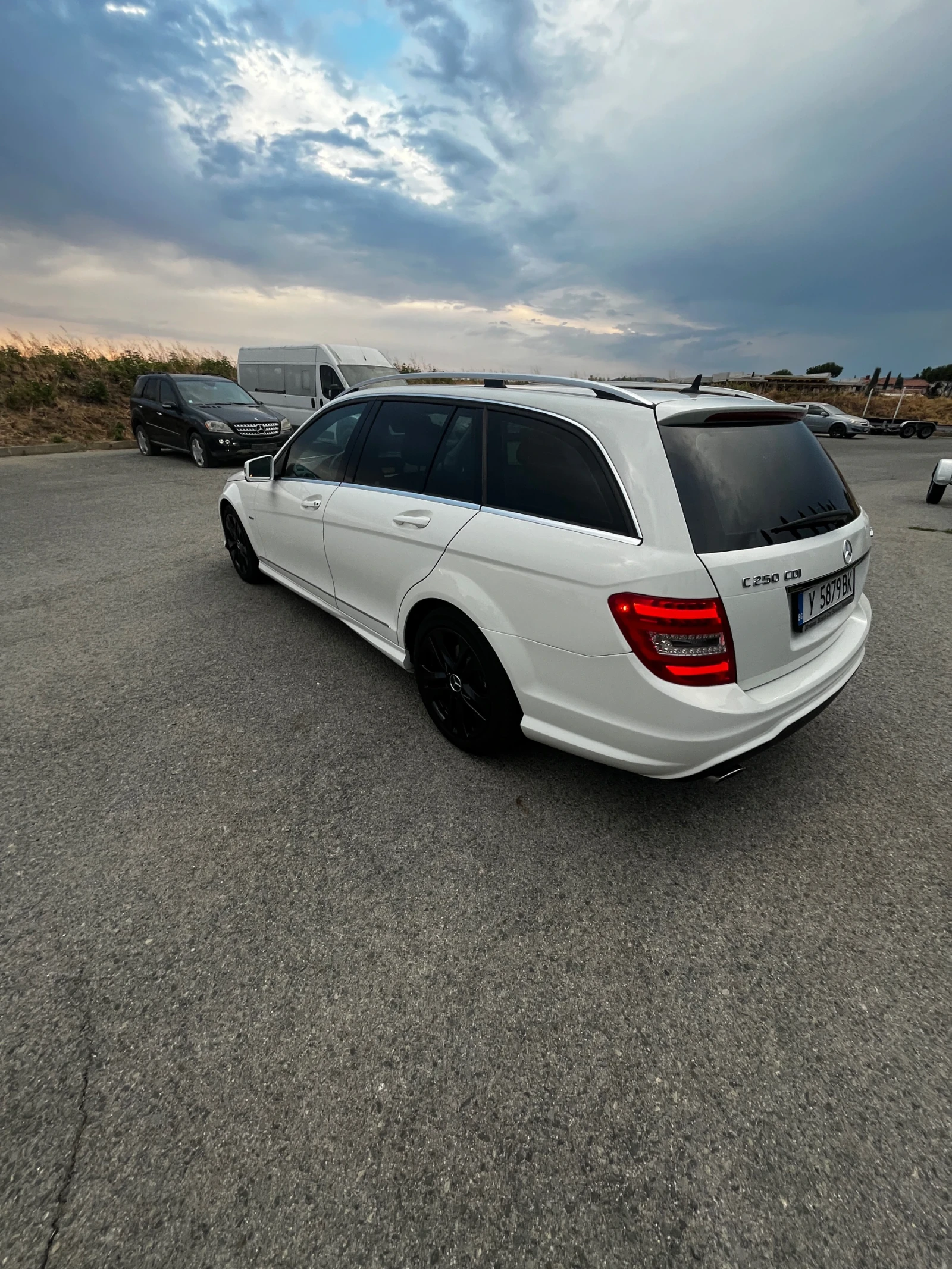 Mercedes-Benz C 250 AMG Пакет  - изображение 4