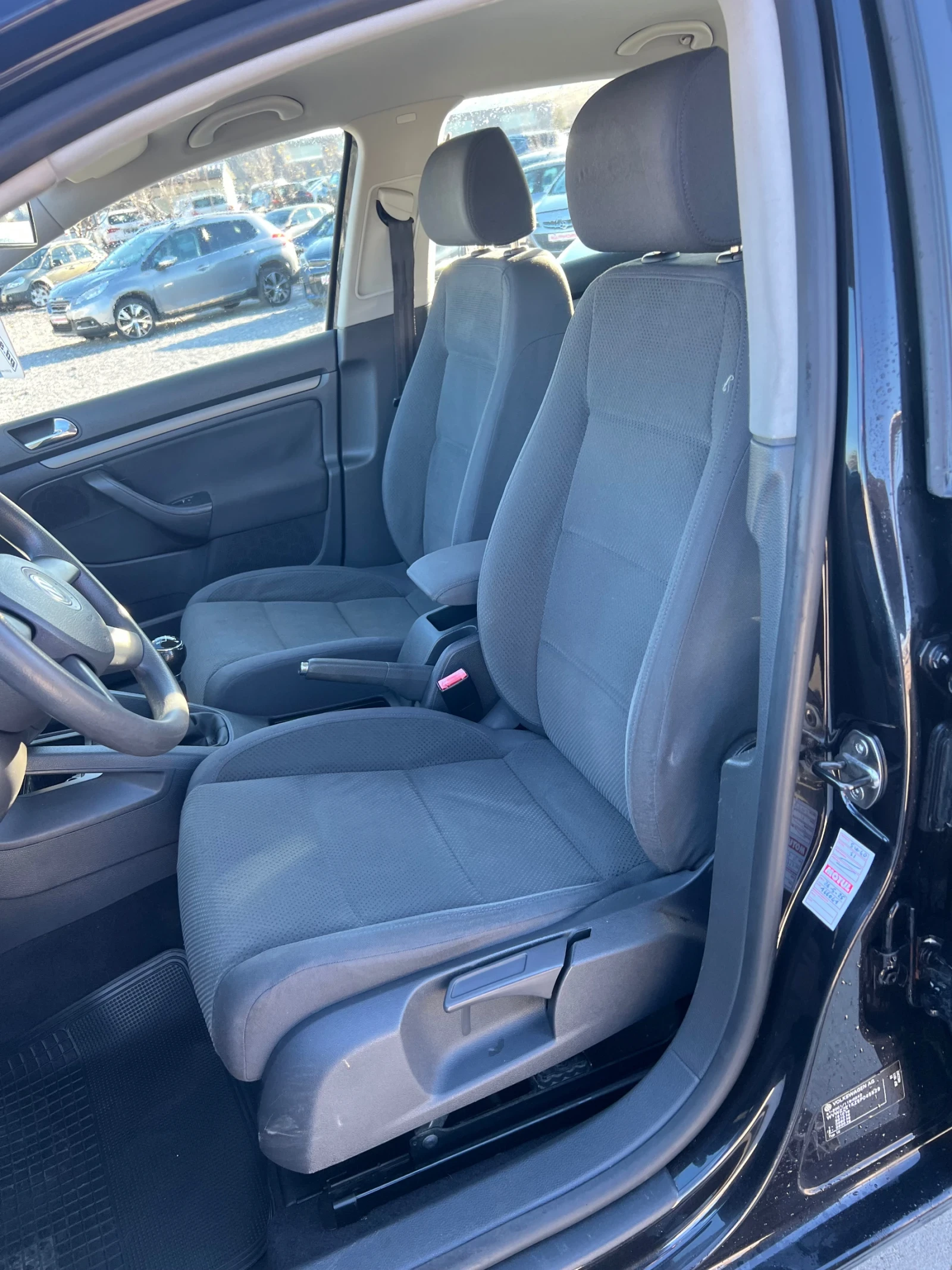 VW Golf 1.6FSI 166.000km!! | Mobile.bg � ����������� 12