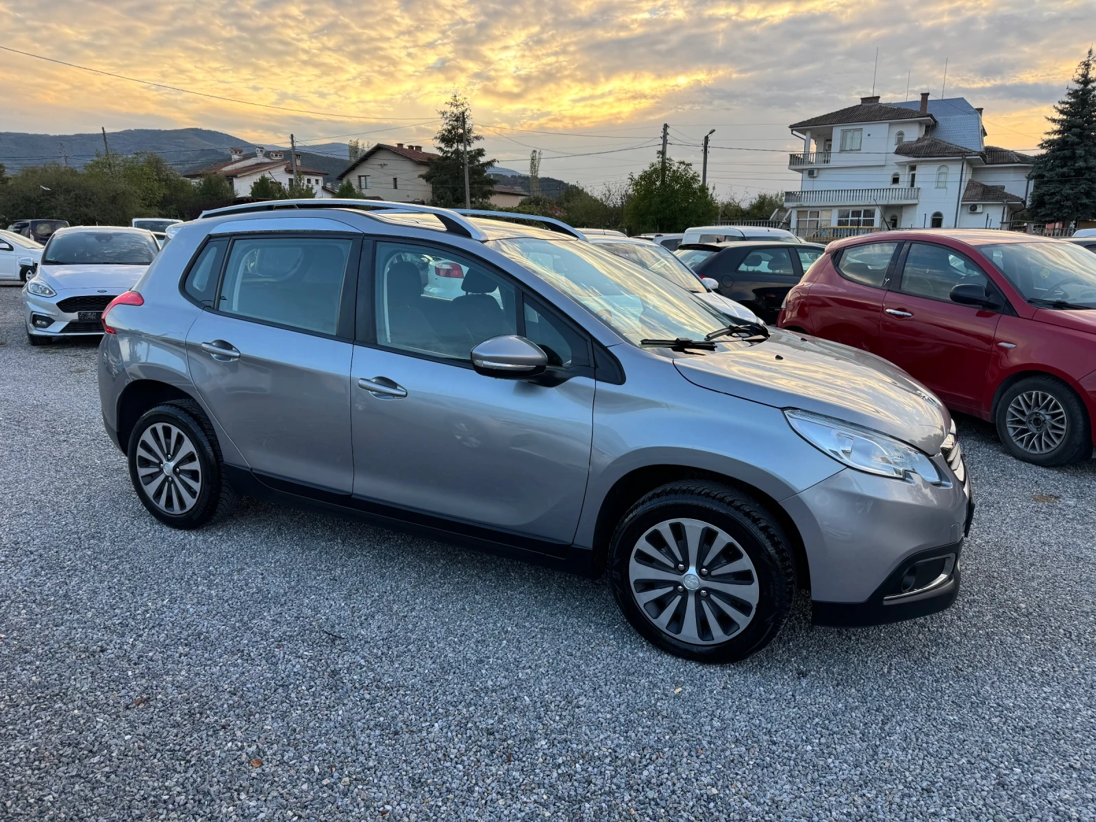 Peugeot 2008 1.6d Panorama EURO6!!! - изображение 9