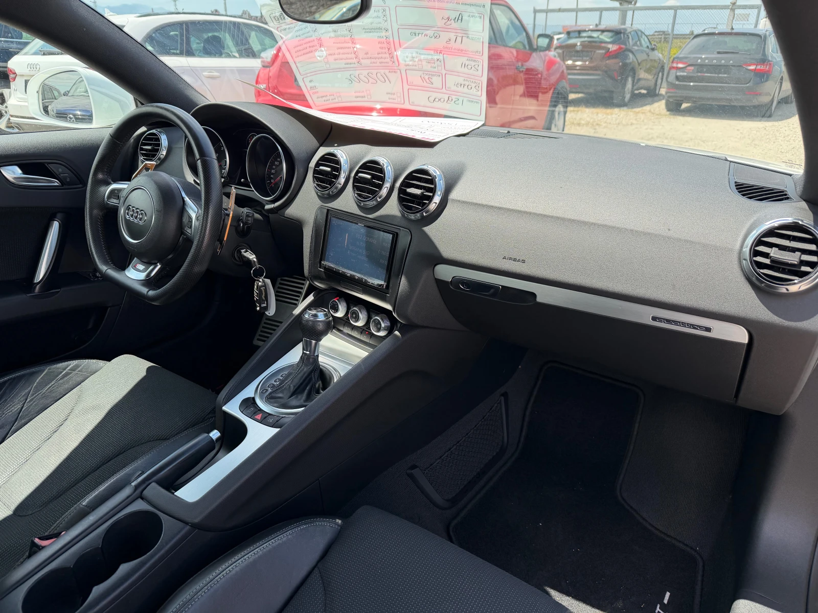 Audi Tt 2.0 TFSI QUATTRO, снимка 13 - Автомобили и джипове - 52401808