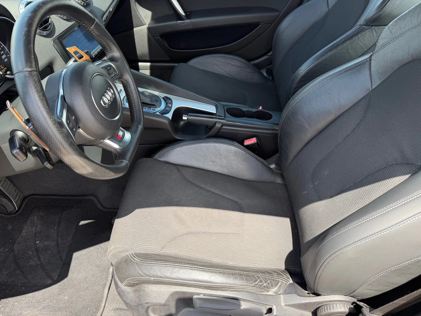 Audi Tt 2.0 TFSI QUATTRO, снимка 11 - Автомобили и джипове - 52401808