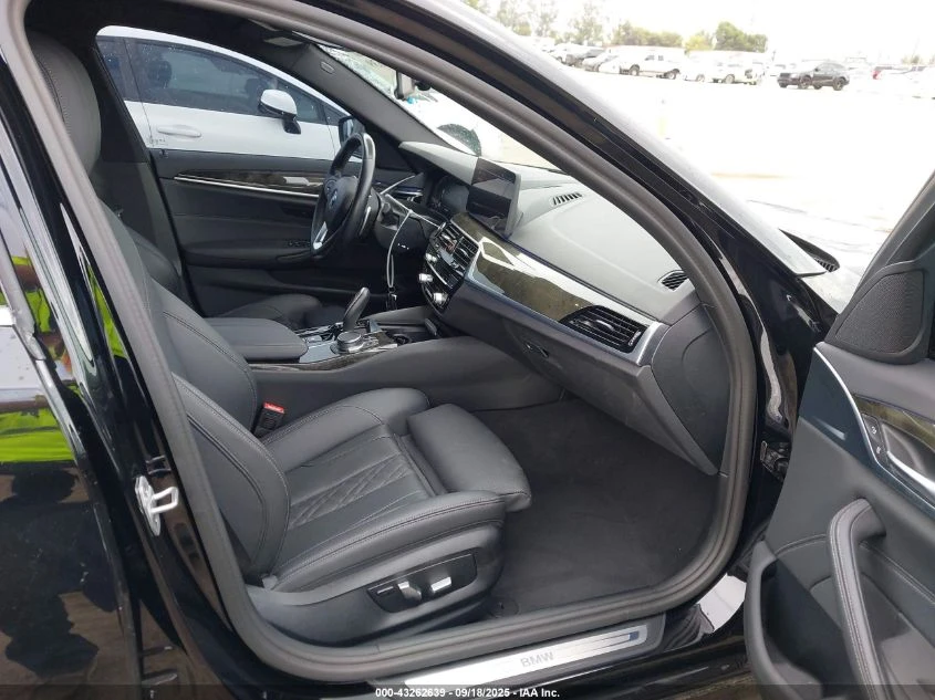 BMW 530 B48/   !!! | Mobile.bg   7