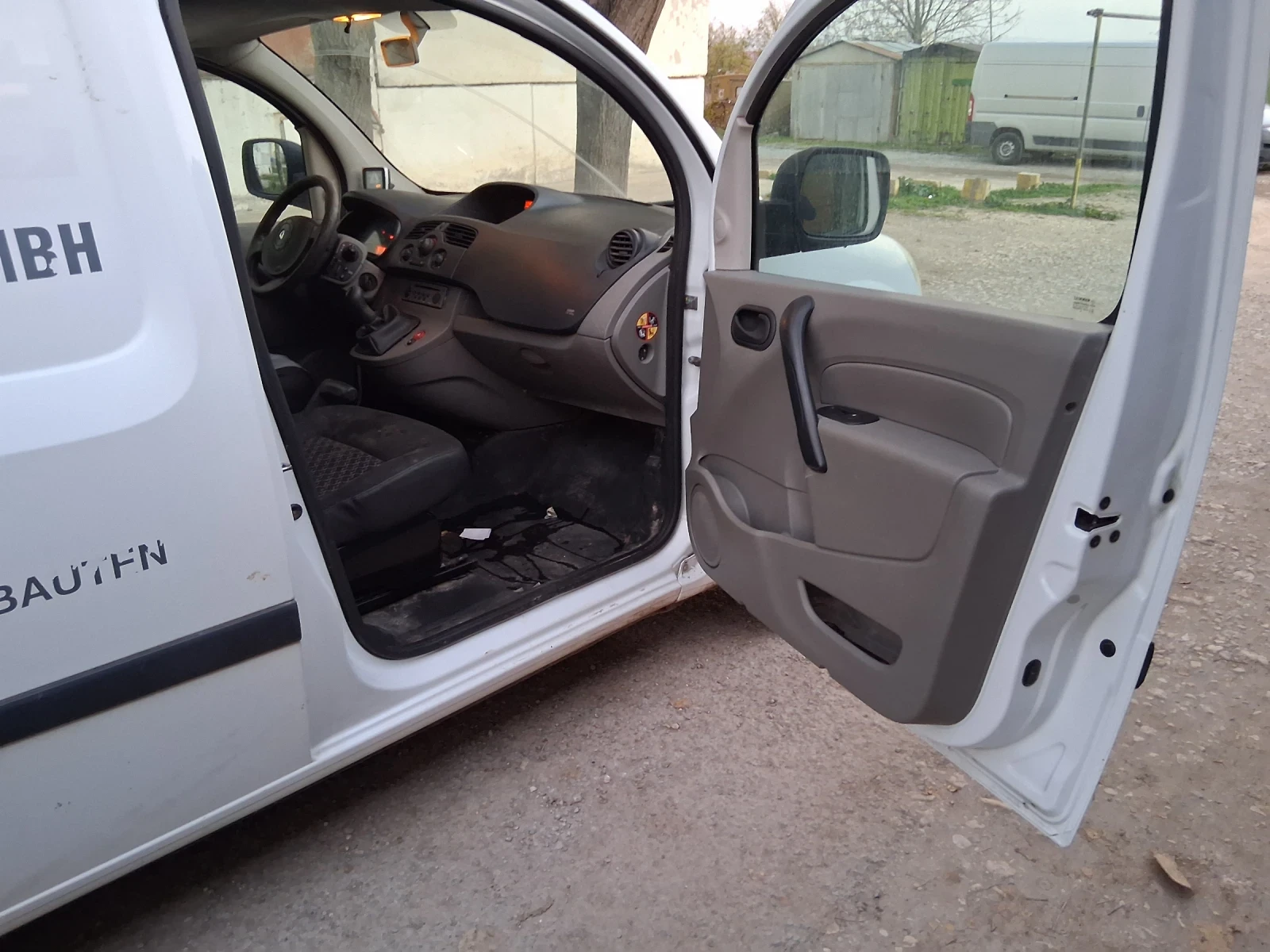 Renault Kangoo  - изображение 4