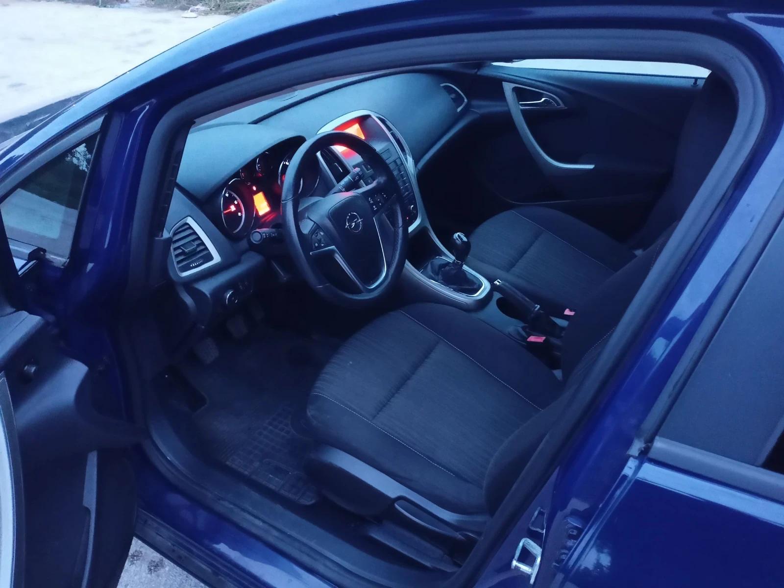 Opel Astra 1.7 - изображение 10