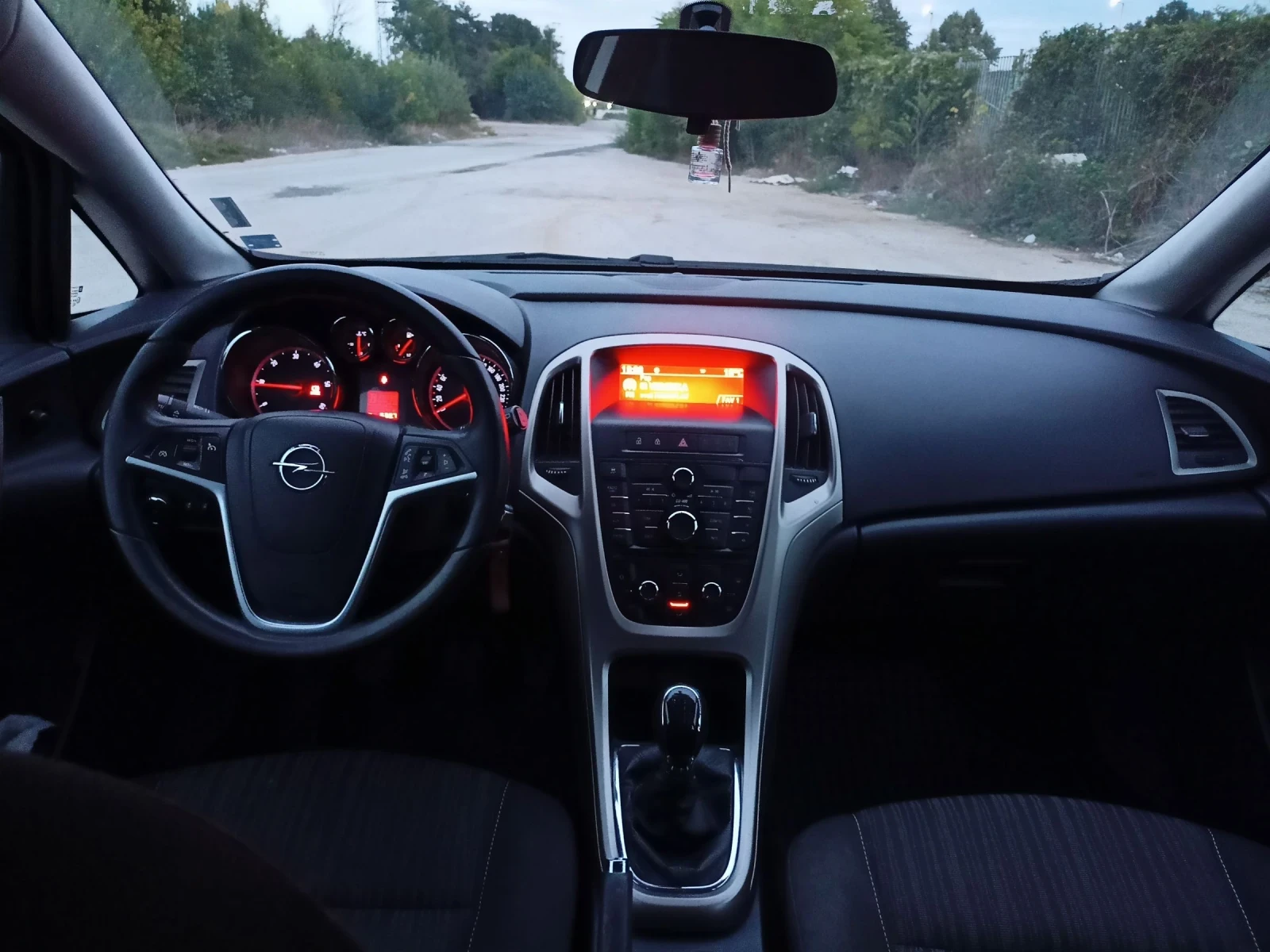 Opel Astra 1.7 - изображение 9