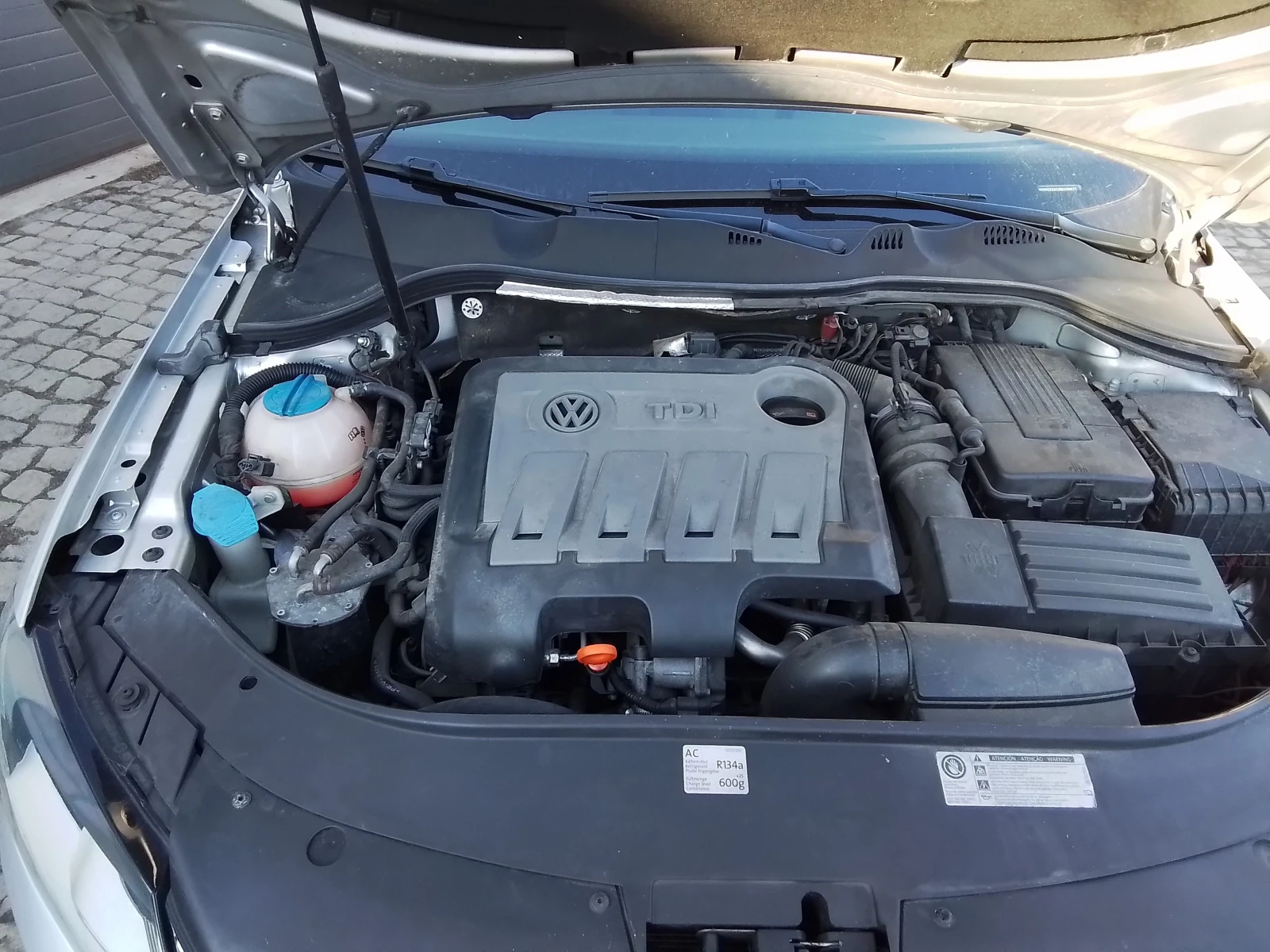 VW Passat 2.0, снимка 9 - Автомобили и джипове - 53746900