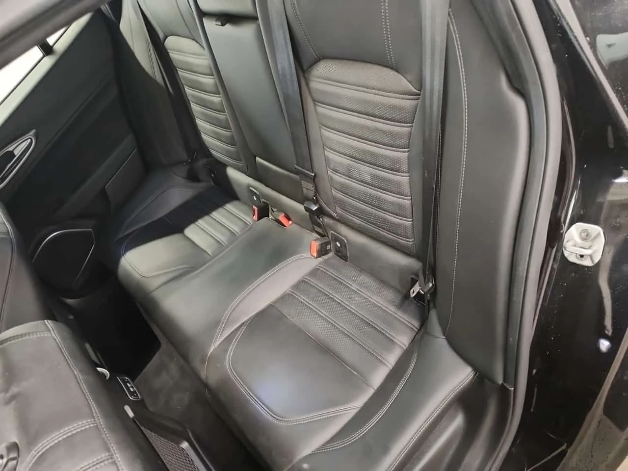 Alfa Romeo Giulia VELOCE /CARFAX/Дистроник/Шито табло/Пано/Подгрев/, снимка 12 - Автомобили и джипове - 53983261