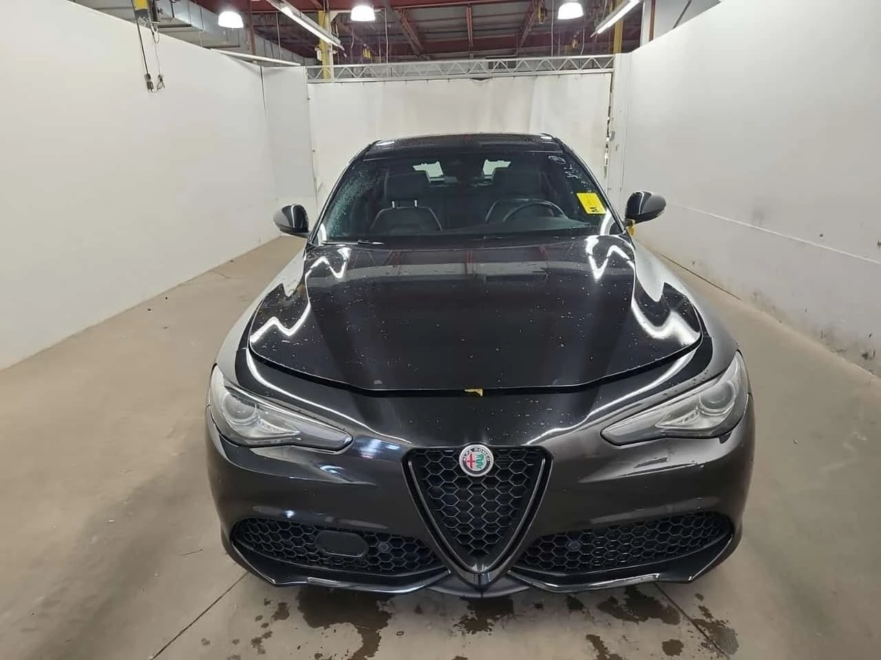 Alfa Romeo Giulia VELOCE /CARFAX/Дистроник/Шито табло/Пано/Подгрев/ | Auto.bg — изображение 1