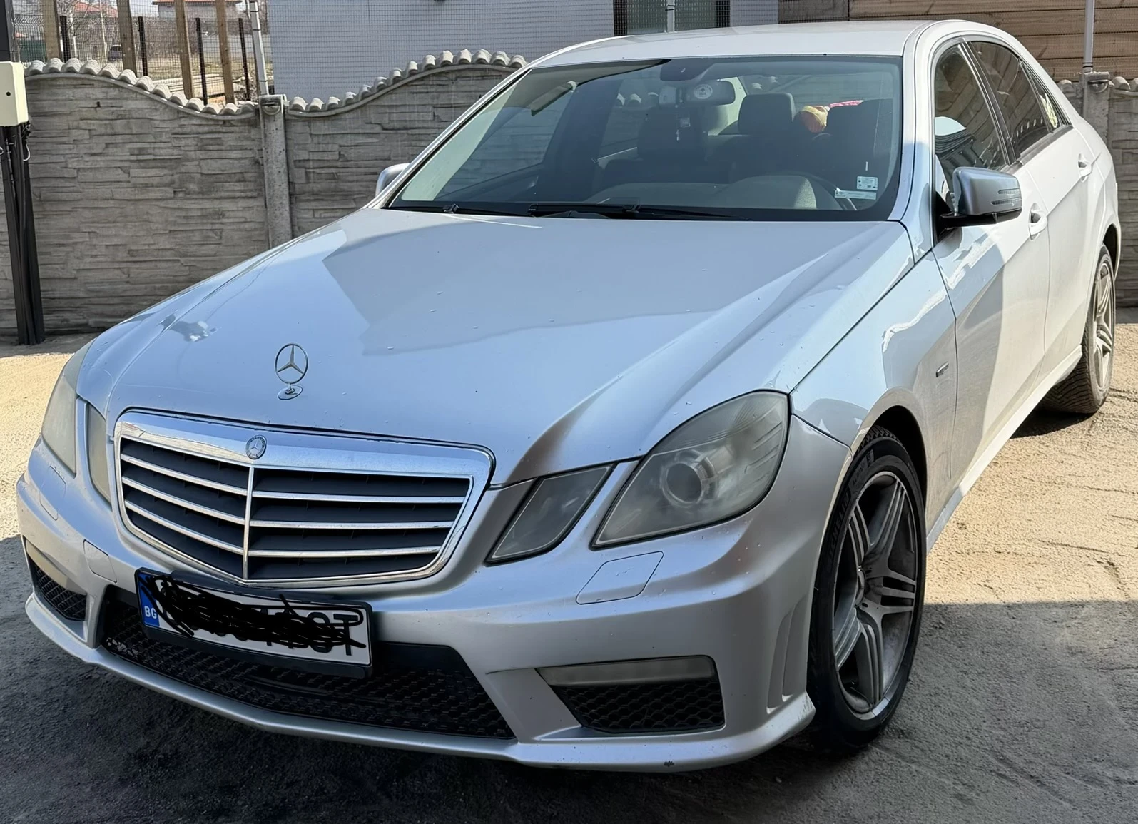 Mercedes-Benz E 220