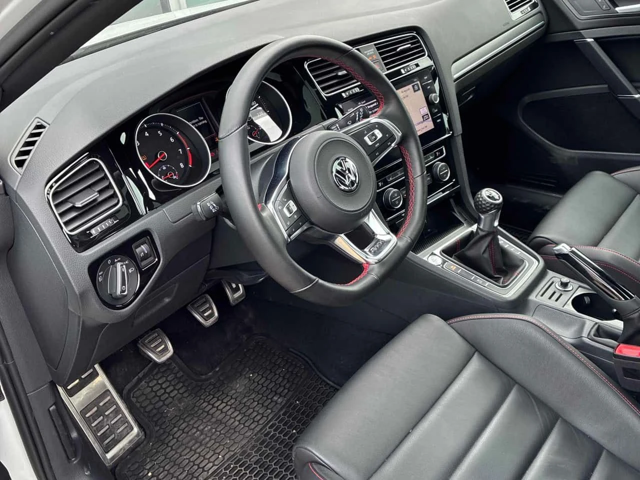 VW Golf * GTI* Manual * PANO* �������*  | Mobile.bg � ����������� 5