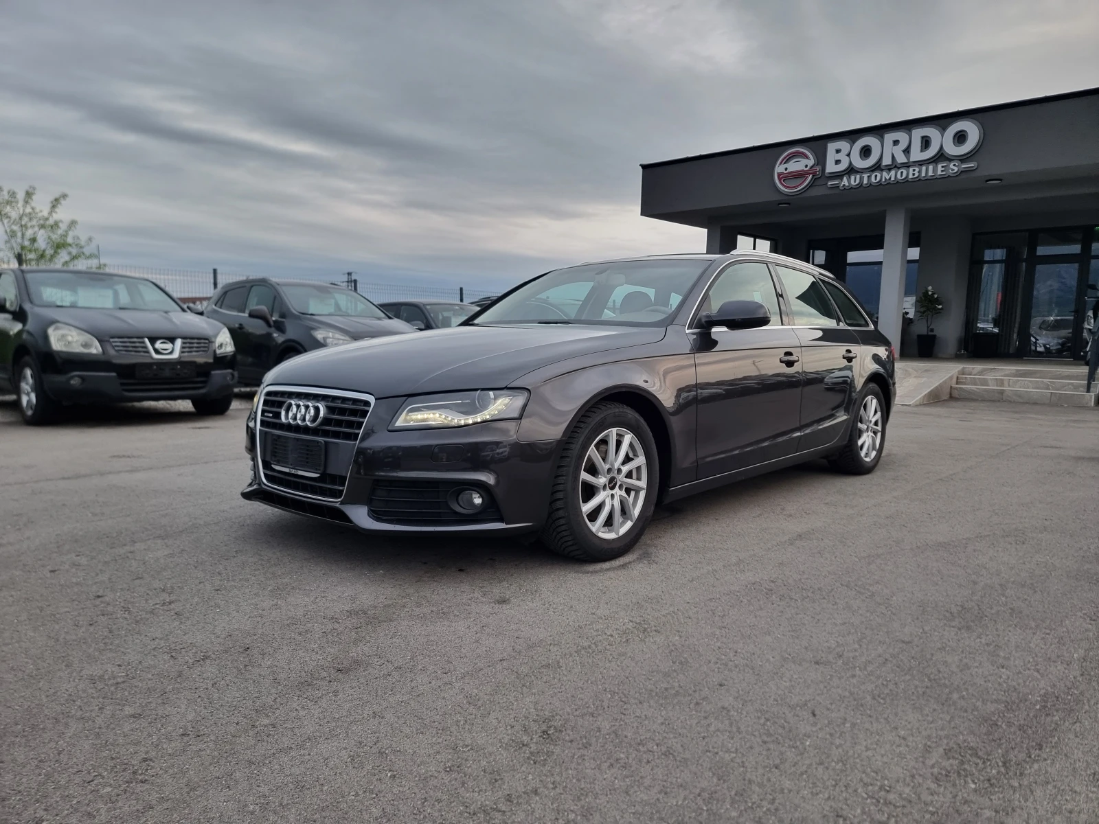 Audi A4 2.0TDI QUATTRO, снимка 3 - Автомобили и джипове - 54366815