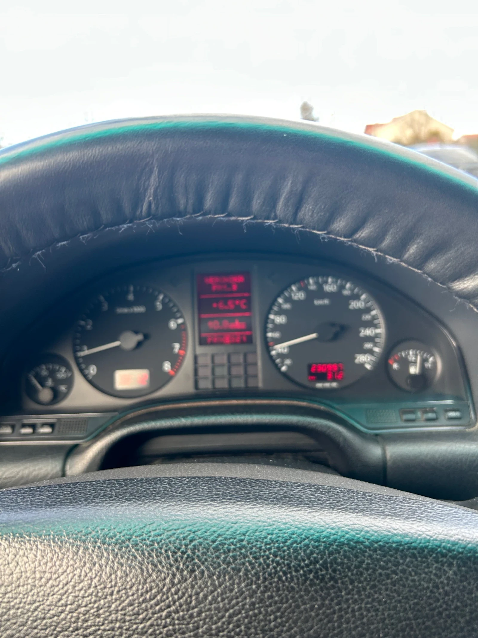 Audi A8, снимка 6 - Автомобили и джипове - 54442450