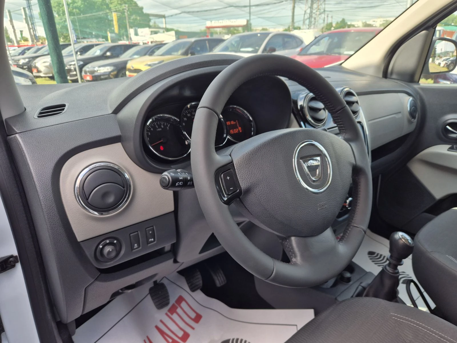 Dacia Lodgy 1.5DCI-7 ����� | Mobile.bg � ����������� 8