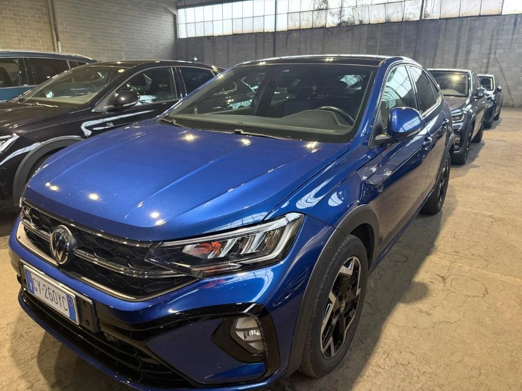 VW Taigo 1.0 TSI R-line, снимка 2 - Автомобили и джипове - 54591759