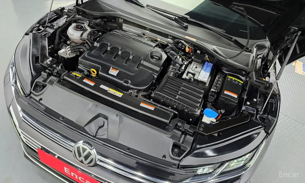 VW Arteon 2.0 TDI Premium, снимка 5 - Автомобили и джипове - 54699546