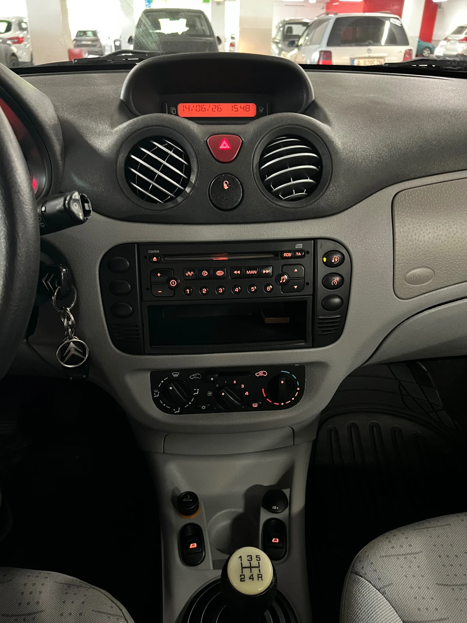 Citroen C3, снимка 11 - Автомобили и джипове - 54934352