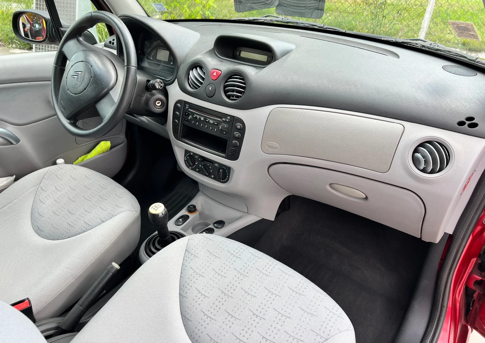 Citroen C3, снимка 6 - Автомобили и джипове - 54934352