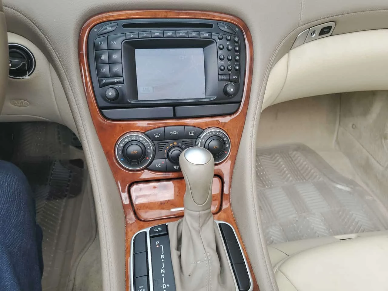 Mercedes-Benz SL 500 CABRIO| BOSE| NAVI| ПОДГРЕВИ| , снимка 9 - Автомобили и джипове - 55161198