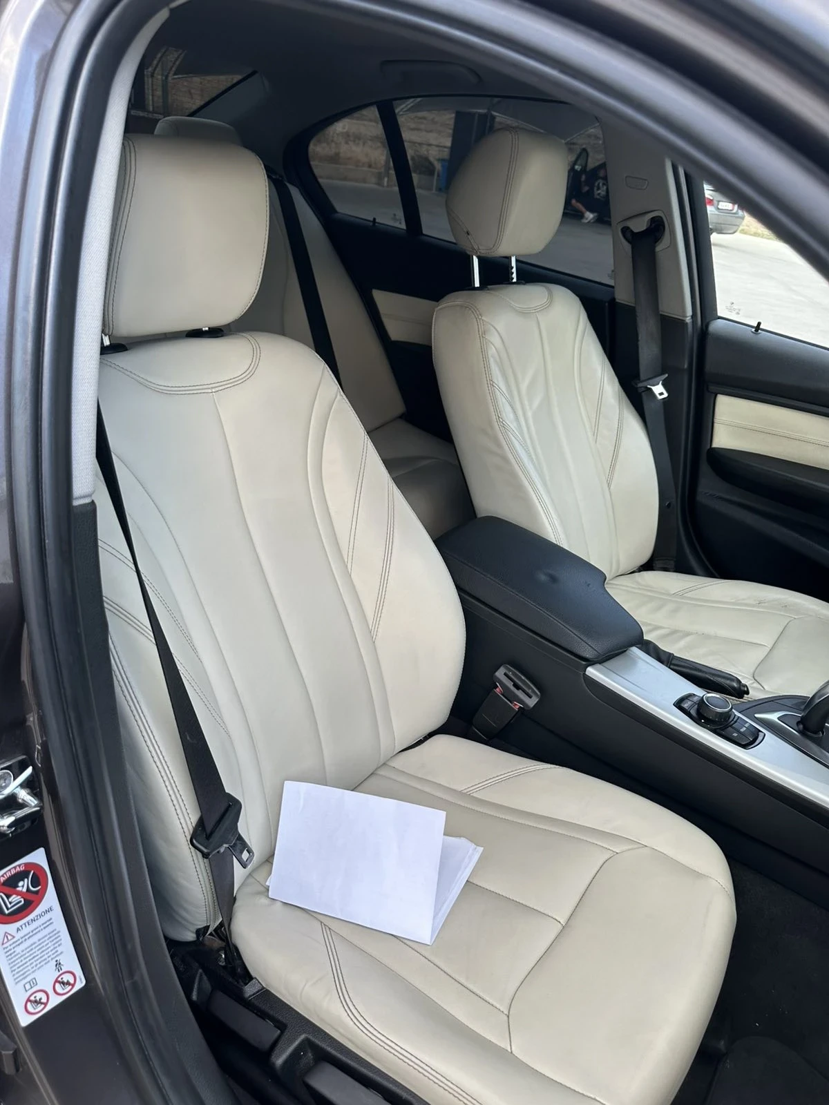 BMW 320, снимка 10 - Автомобили и джипове - 55177960