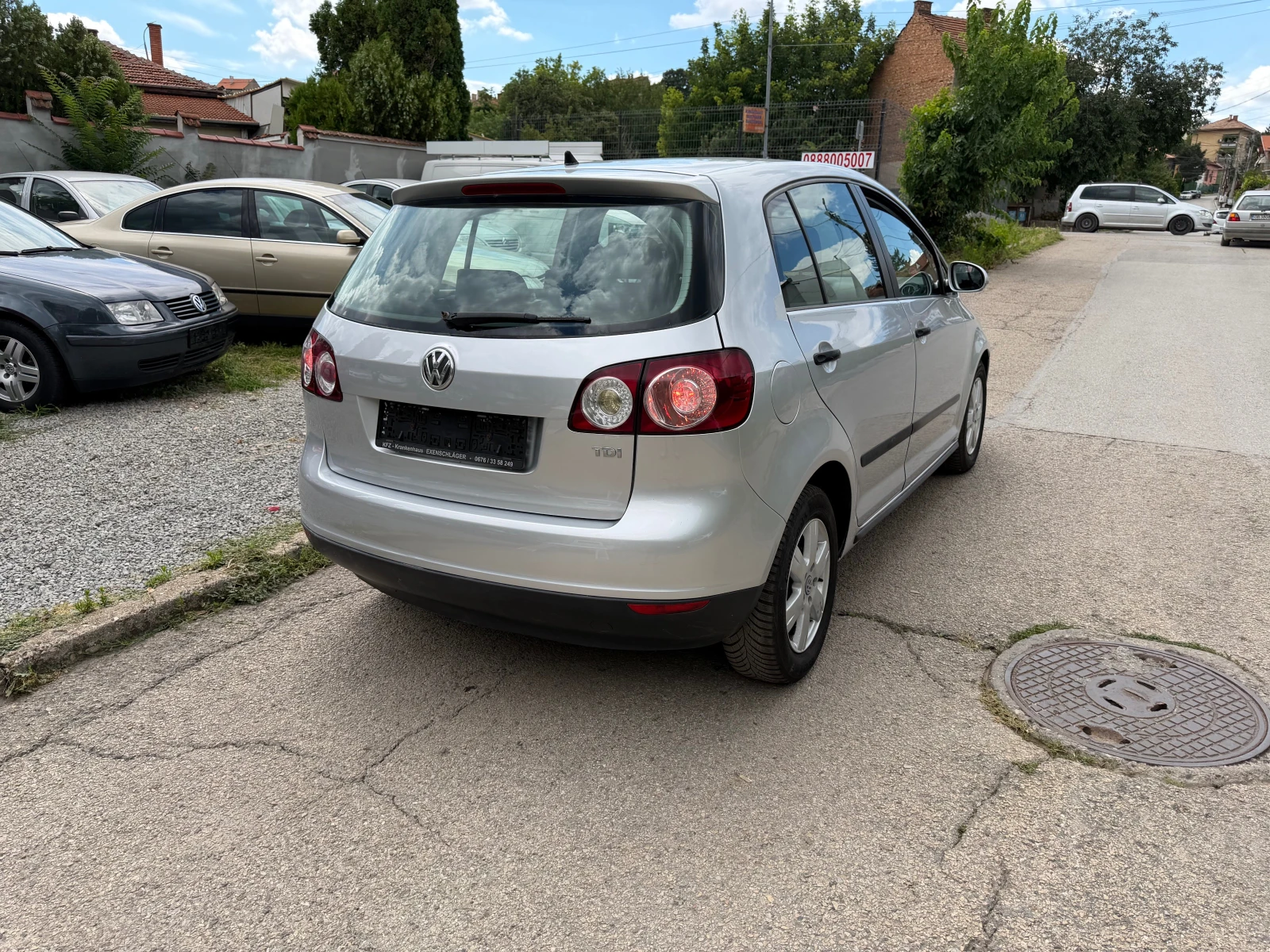 VW Golf Plus 1.9tdi, снимка 5 - Автомобили и джипове - 55269653