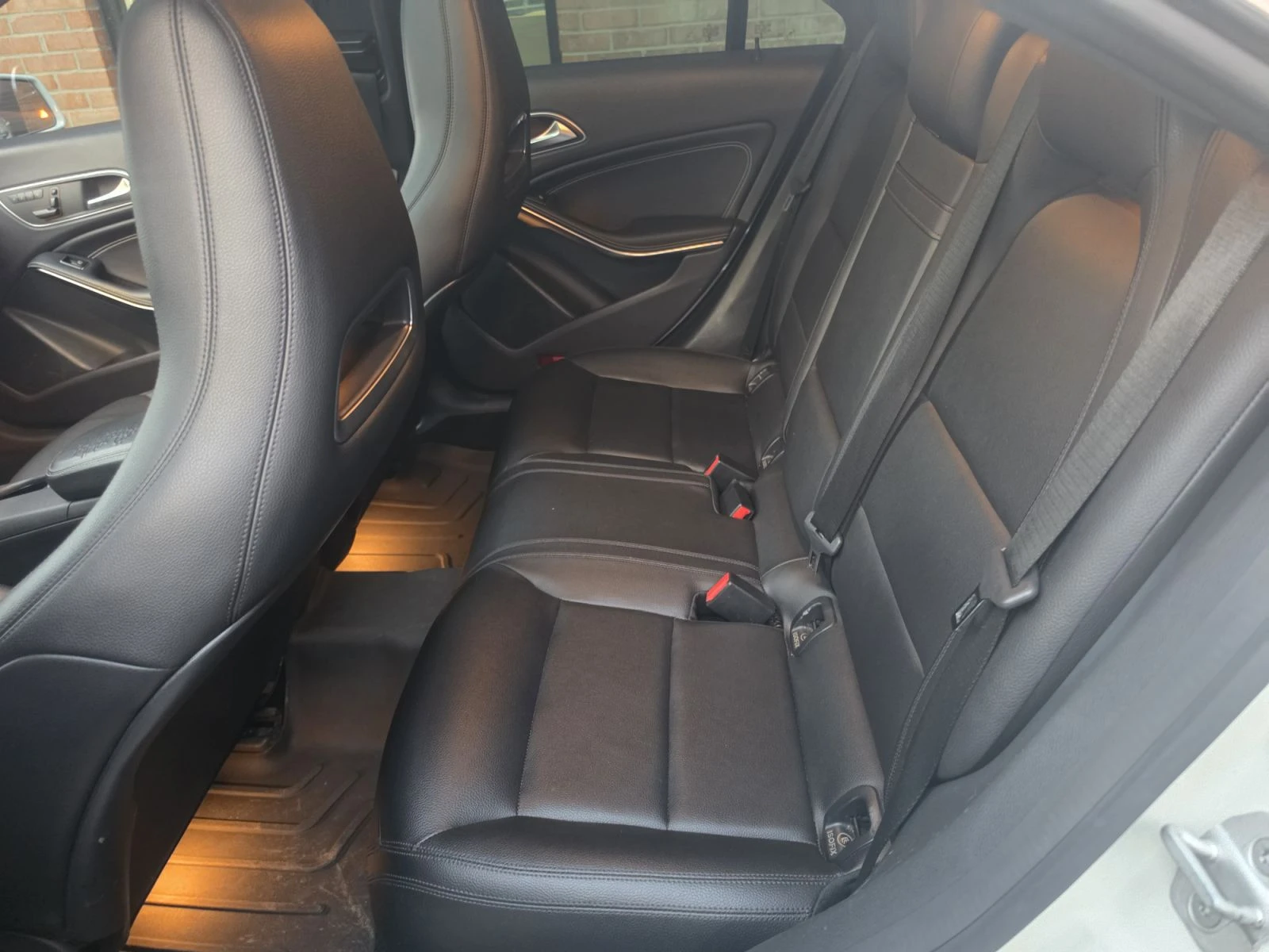 Mercedes-Benz CLA 250 AMG Sport Package * Panorama, снимка 11 - Автомобили и джипове - 55653614