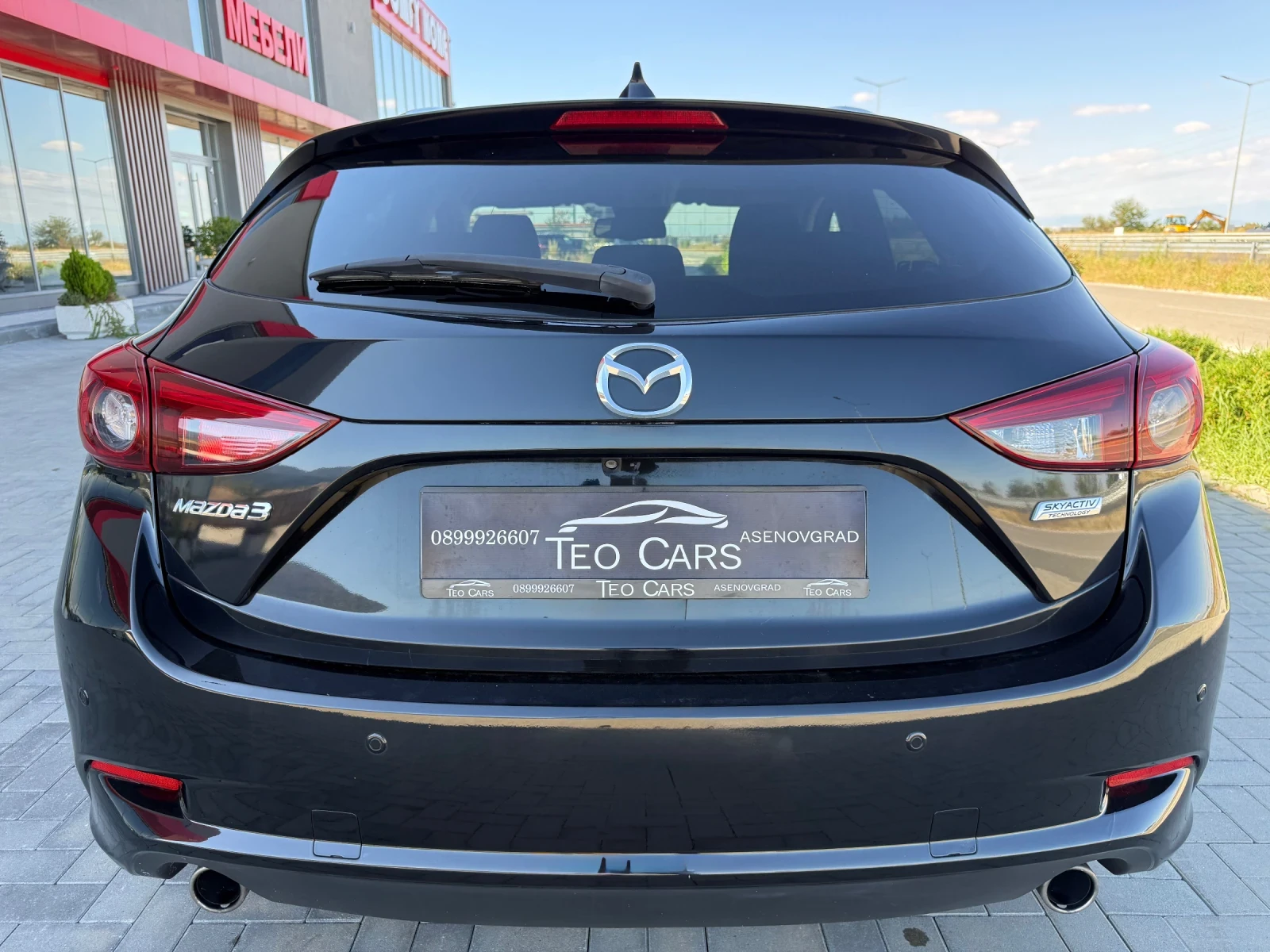 Mazda 3 2.2D / FACELIFT / NAVI / CAMERA / KEYLESS, снимка 6 - Автомобили и джипове - 55660113