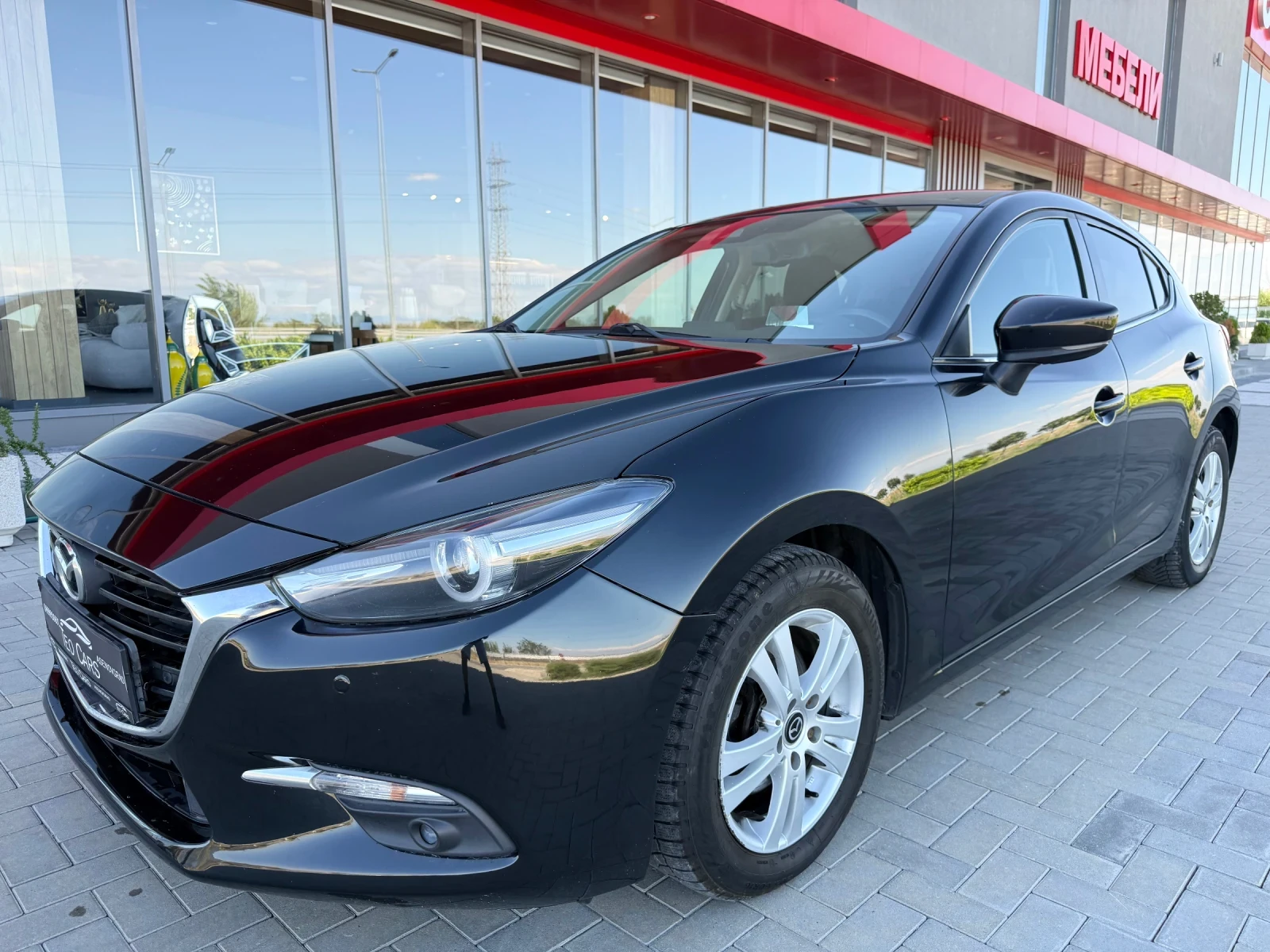 Mazda 3 2.2D / FACELIFT / NAVI / CAMERA / KEYLESS
