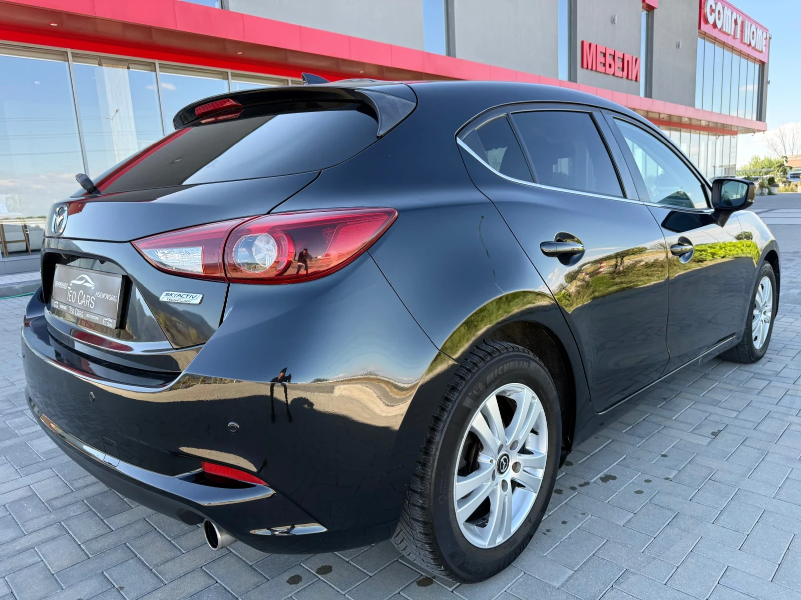 Mazda 3 2.2D / FACELIFT / NAVI / CAMERA / KEYLESS, снимка 7 - Автомобили и джипове - 55660113