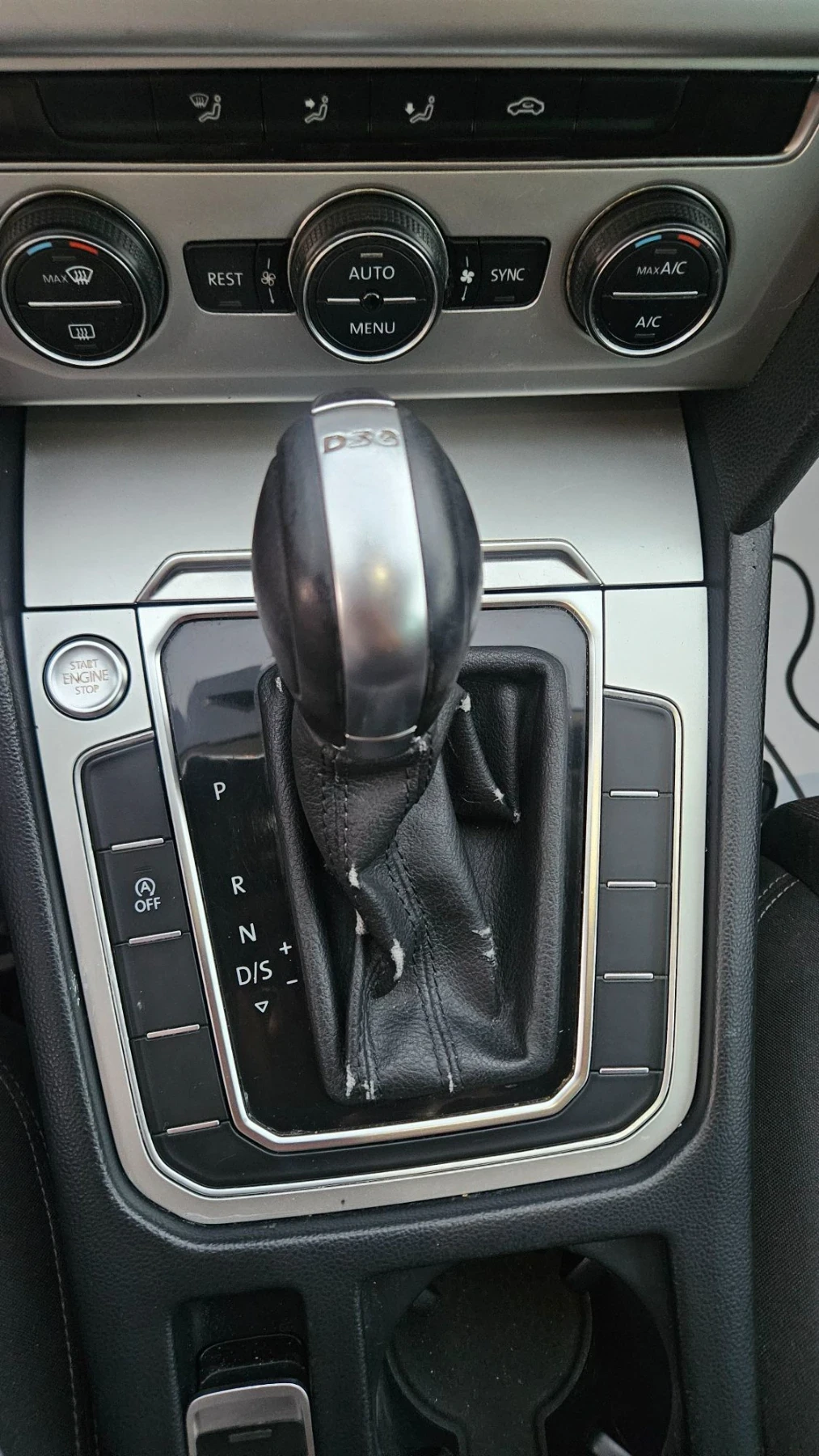 VW Passat 1.6 TDI..AUTOMATIC  DSG, снимка 16 - Автомобили и джипове - 55685570