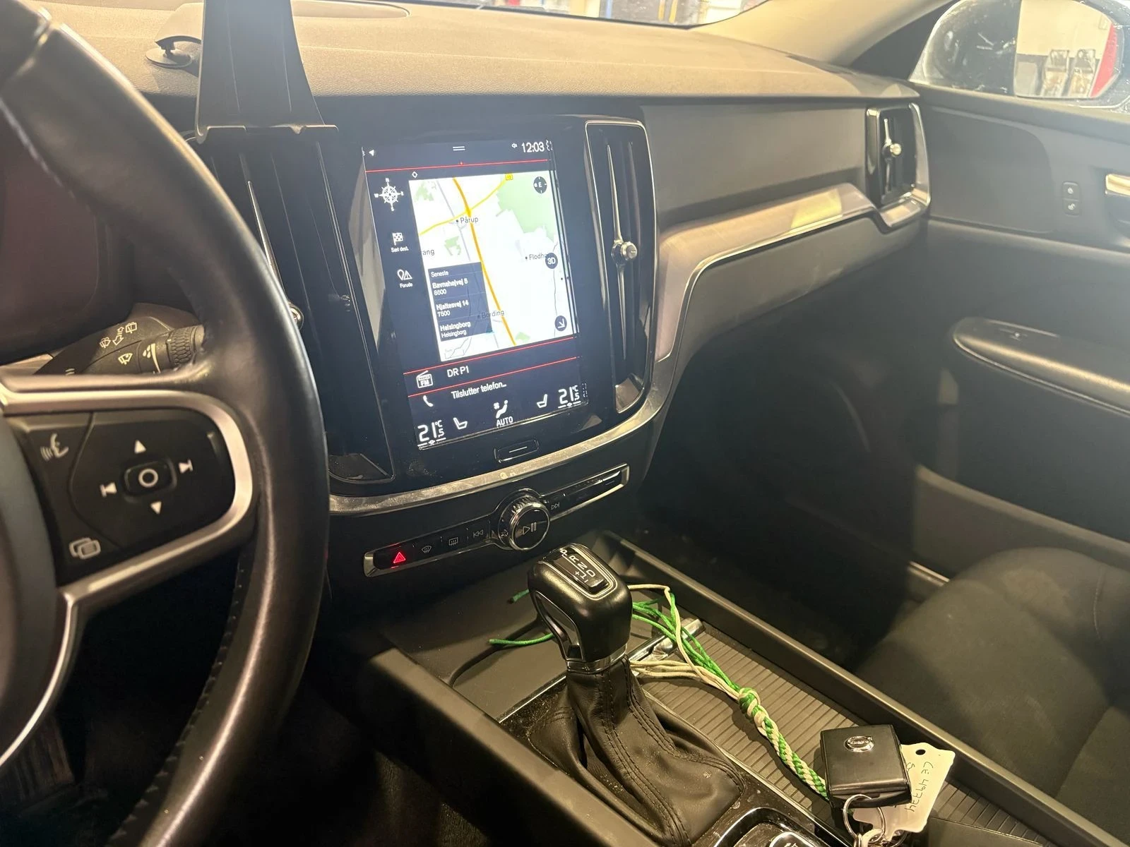 Volvo V60 2.0d 190hp | Automatic 8 | Momentum, снимка 9 - Автомобили и джипове - 56150037