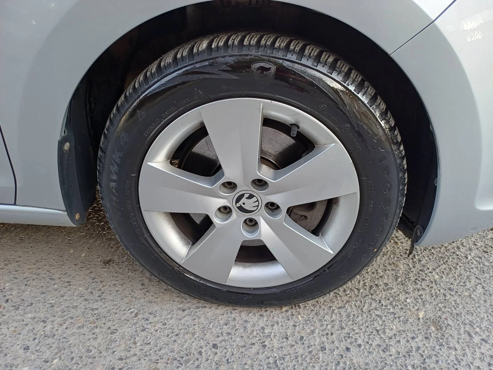 Skoda Rapid 1.6TDI Spaceback Facelift, снимка 16 - Автомобили и джипове - 56559737