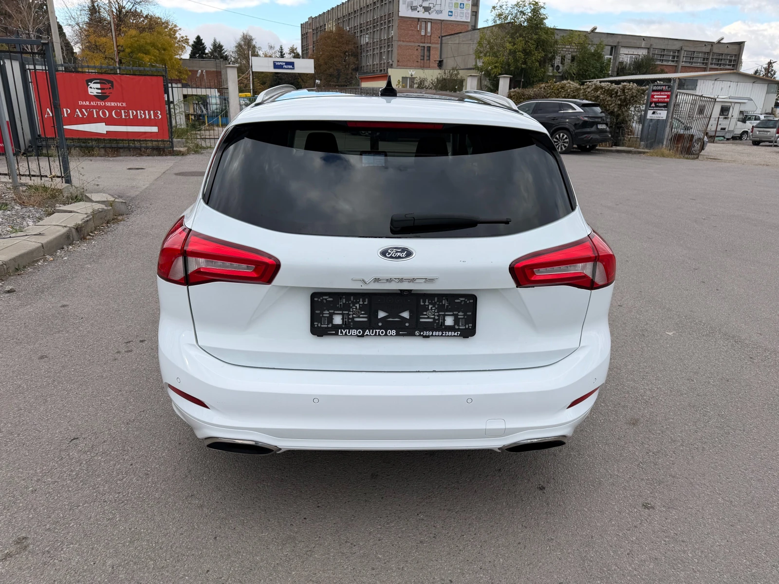 Ford Focus 2.0 TDCI VIGNALE 8EAT FULL LED PANO NAVI B&O FULL | Mobile.bg � ����������� 5
