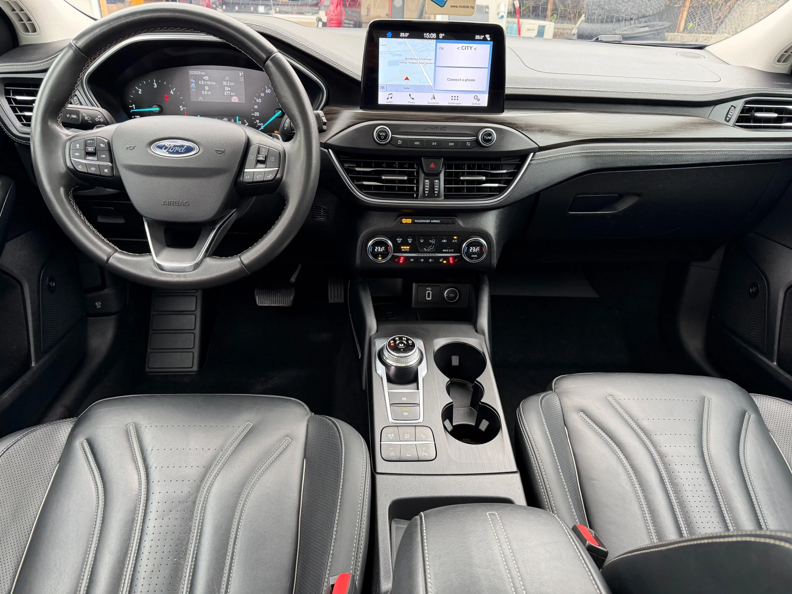 Ford Focus 2.0 TDCI VIGNALE 8EAT FULL LED PANO NAVI B&O FULL | Mobile.bg � ����������� 10
