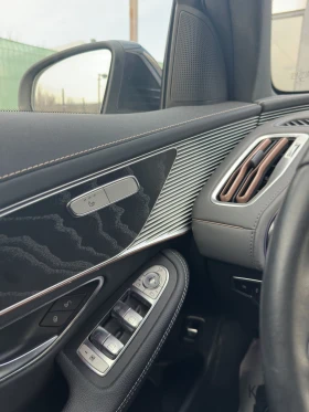 Mercedes-Benz EQC 400 4MATIC/BUSSINES/LUXURY/85KWh - 33000 € / 64542.39 лв. - 31563007 13