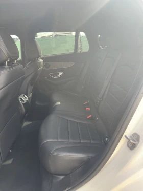 Mercedes-Benz EQC 400 4MATIC/BUSSINES/LUXURY/85KWh - 33000 € / 64542.39 лв. - 31563007 11