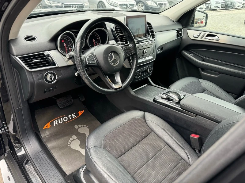 Mercedes-Benz GLE 250 d, снимка 8 - Автомобили и джипове - 43774733