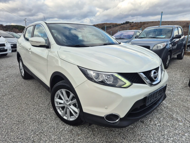 Nissan Qashqai 1.6 DCi Auto!!!, снимка 2 - Автомобили и джипове - 48080717