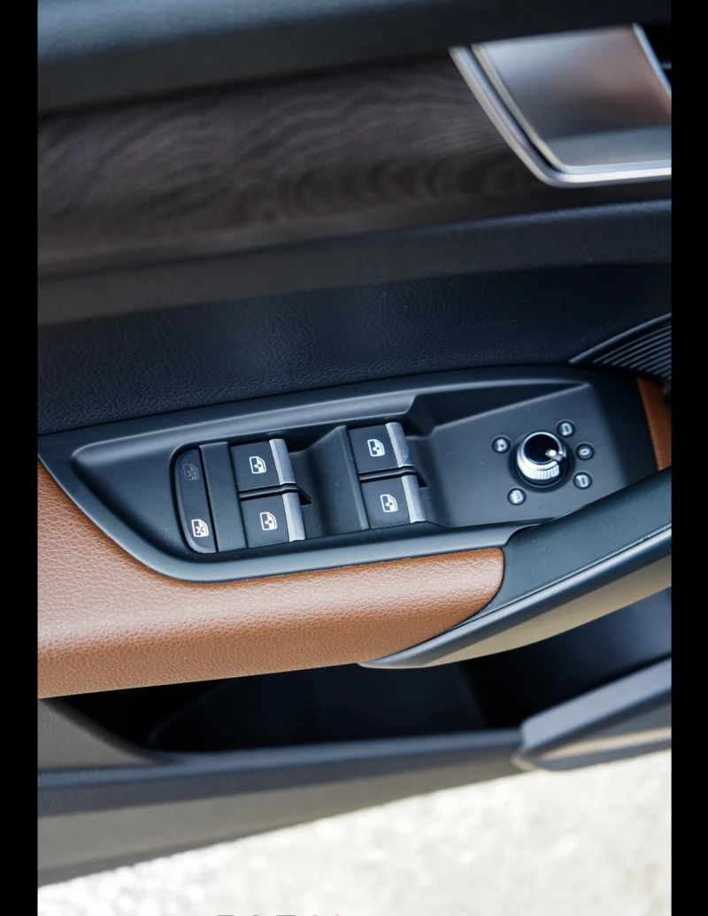 Audi Q5 Premium Plus Диг.табло* B&O* M.Toчка* Пано* , снимка 8 - Автомобили и джипове - 52636401