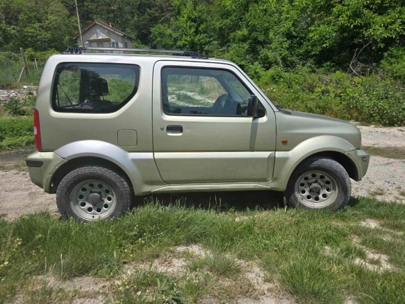 Suzuki Jimny, снимка 2 - Автомобили и джипове - 52512789
